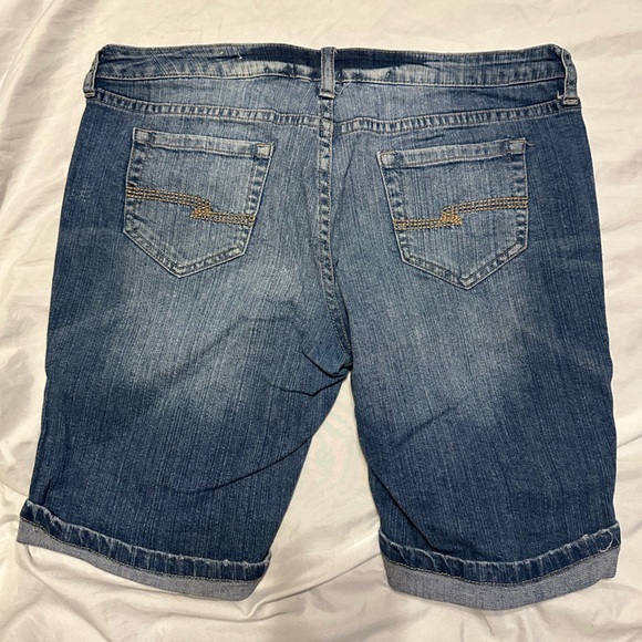 GUC Arizona jeans. Size 11. - Picture 5 of 8